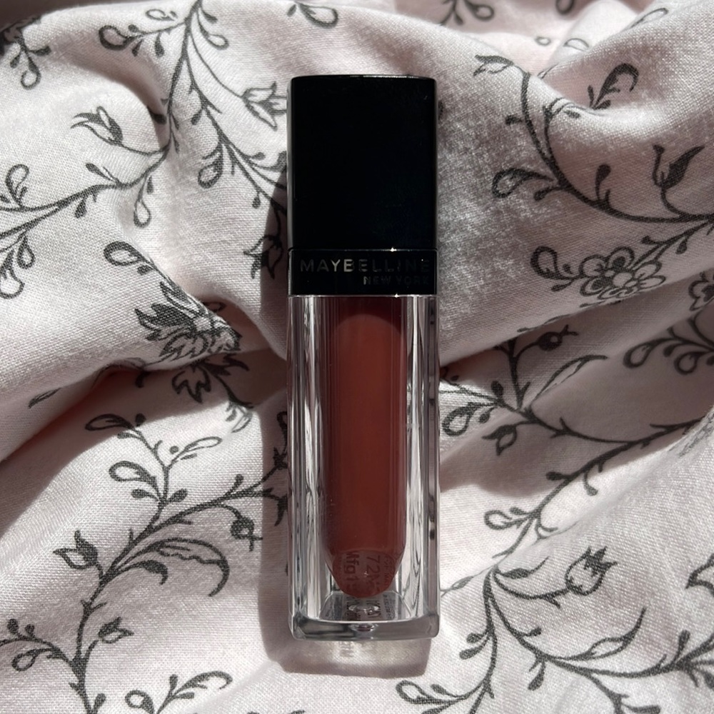 MAYBELLINE New York